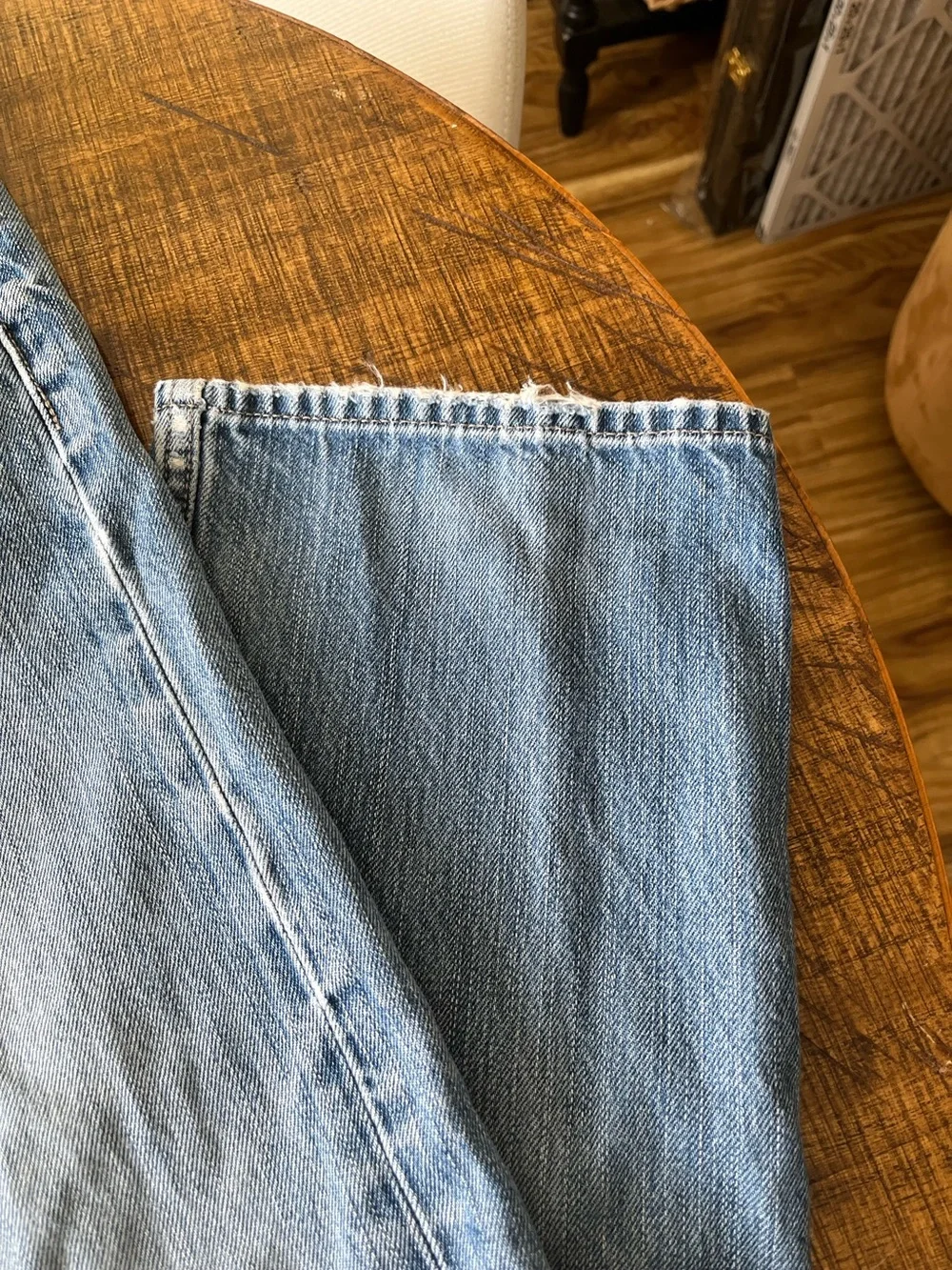 Levi's Men's Light Blue Denim Jeans - Slim Boot 537 Vintage